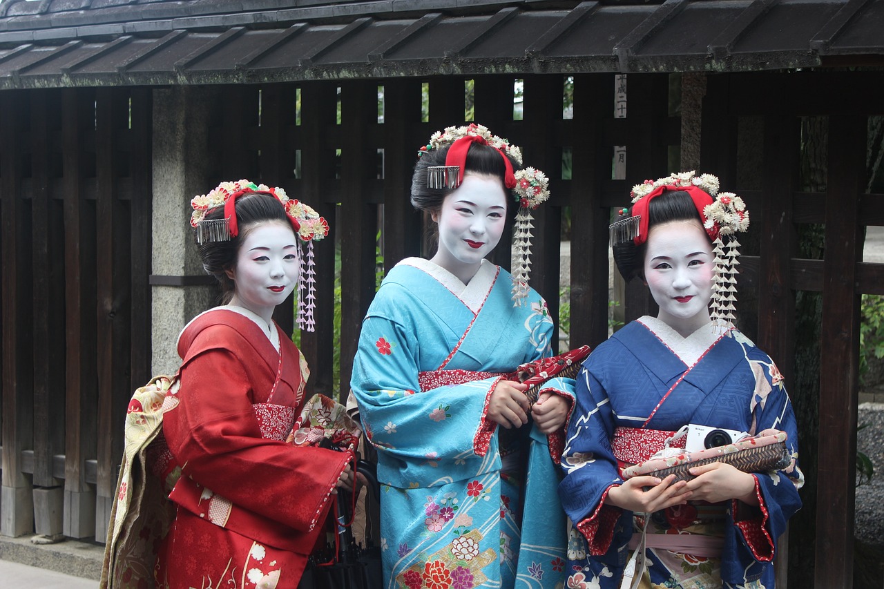 夏汉服馆，穿越时空的汉服之旅