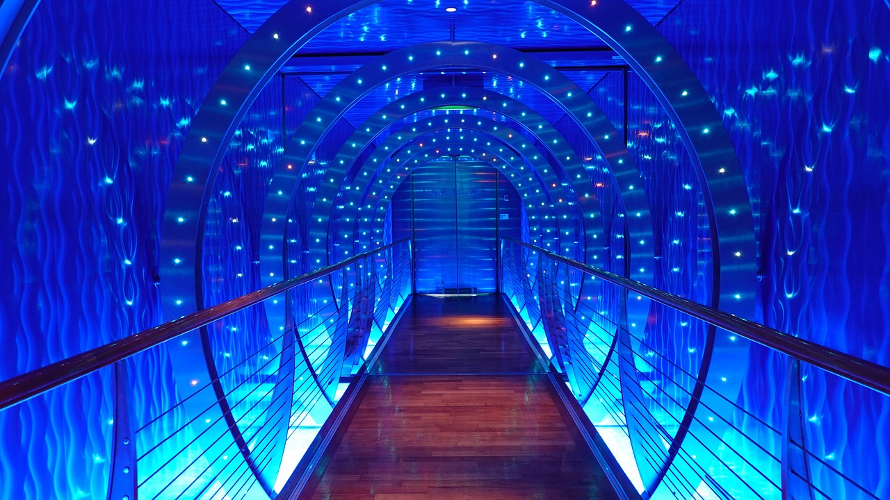 LED大灯280瓦，照明技术革新与实际应用探索